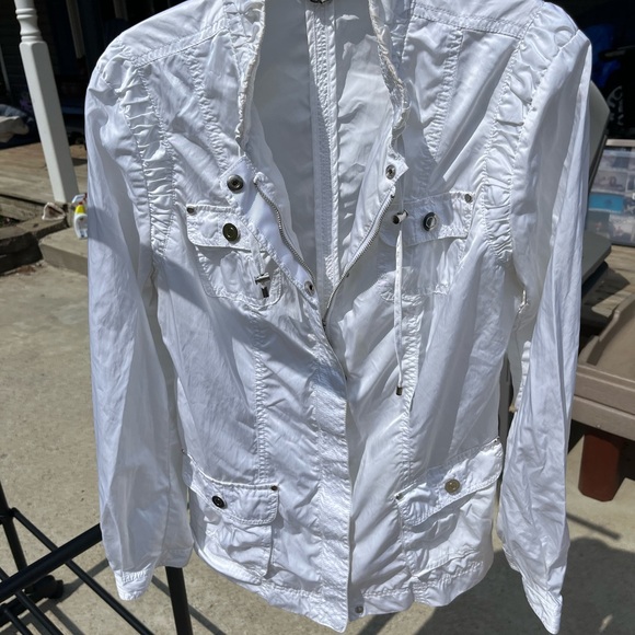 White House Black Market Crisp White Utility Jacket - Picture 3 of 12